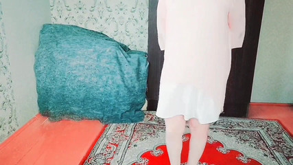 Kitty_Cross: Kompilasi Adik tiri curang di bilik peribadinya dalam mini dkirt...