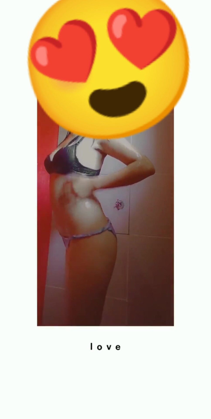 Eatrella j: Jovencita bailando caliente parte 2