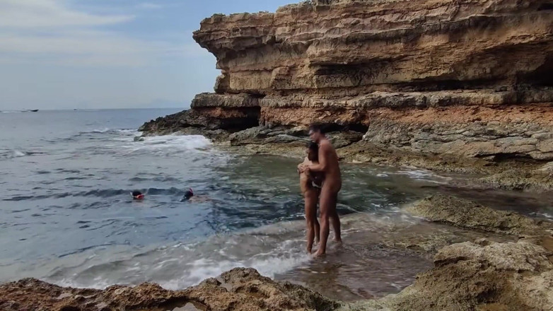 Magia Rosa: Divers Watching Us Fuck at the Beach Give Us Some...