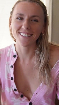 Je baise l’ami sexy de mon mari