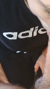 La Mia Figliastra Fa Tutte Le Posate per Me