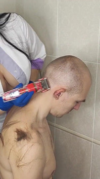 Exame médico, corte de cabelo, depilação, fisting, amostra de esperma