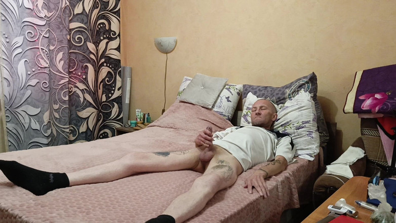 Zona901: Neighbor Loves a Long and Deep Blowjob