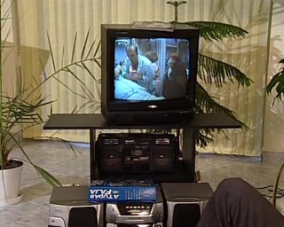 Angelica Bella Production: Produzione angelica Bella nel film caldo Una cagna per un...