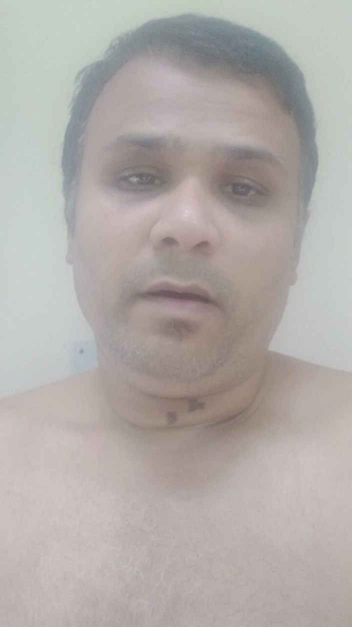 Nani Top: एकल आदमी आपके बालों वाले छेद को स्वतंत्र रूप से खोदता है ...