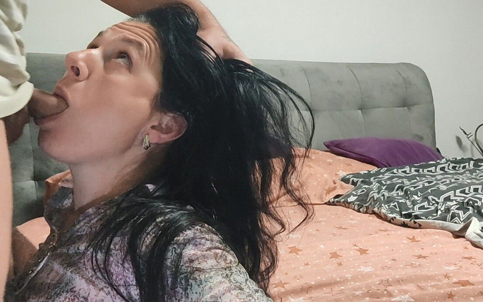 Winonna8: 정말이야? 널 따먹고 싶어? 나는 너의 새엄마야! 임신하지 마! 내 안에 사정하지 마!