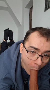 Sání tvého ptáka, dokud se mi nevystříkáš do pusy robertek