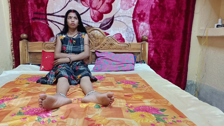 Kumari sushma: La prima volta di priya bhabhi fa sesso con una...