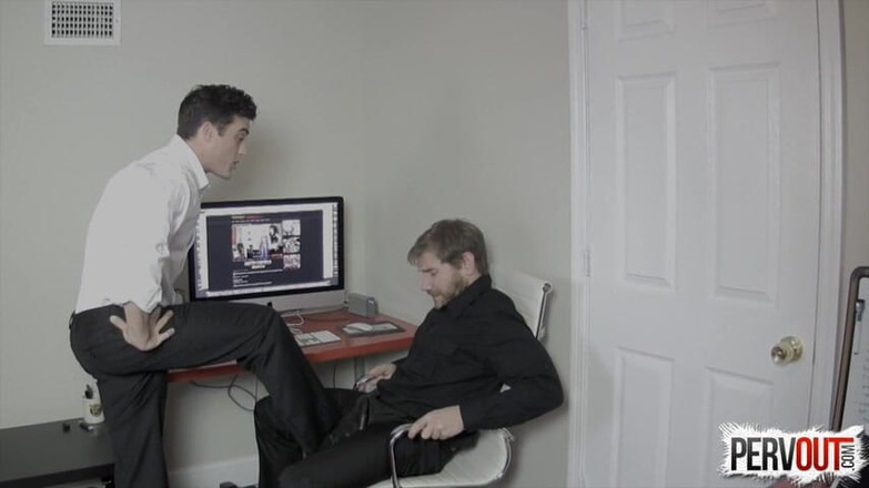 ManUpFilms: Přistižen při honění v práci