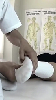 Eu só queria uma massagem. Acontece que foi quase um ataque. - Capítulo 2