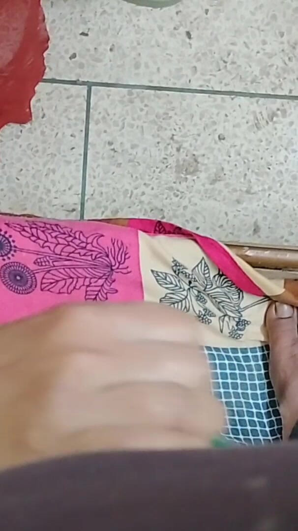 aliabegum: Hot Nurse Needs a Sample of Your Semen Now!