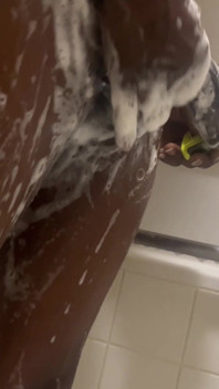 Shower Ladies???