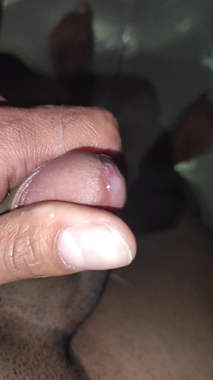 trebol_Jess: 热辣的拉丁男人在淋浴时撸管和撸管