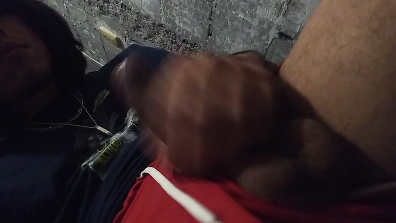 AlexAlejandro13: 저는 가능한 한 즉흥적으로 촬영하려고 노력합니다