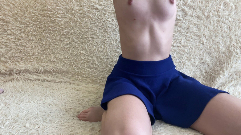 Alexa Holly: 温泉は女の子にセクシーなランジェリー愛撫彼女自身と楽しんで