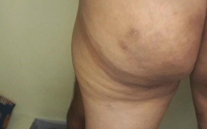 zarahkhan: Une bhabhi desi baise avec son mari