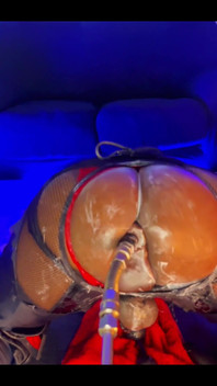 I Know You Want This Ass