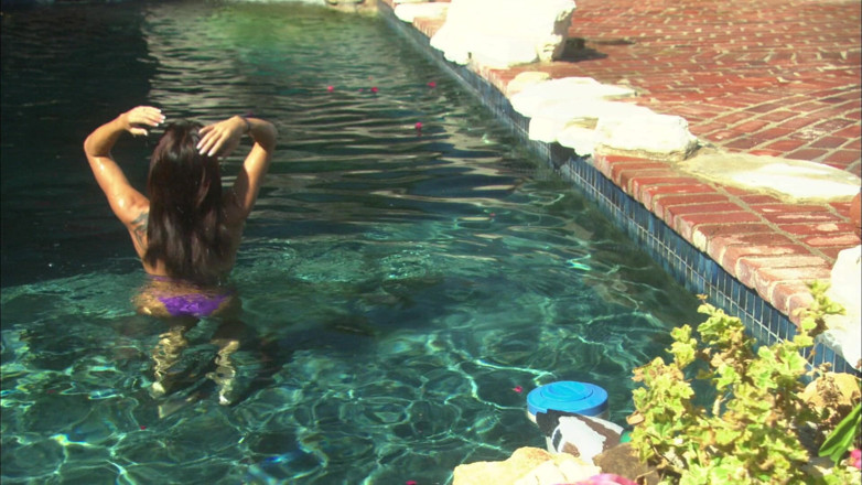 Villa outdoor fun: ¡La mierda dura es la mejor medicina para el estrés...
