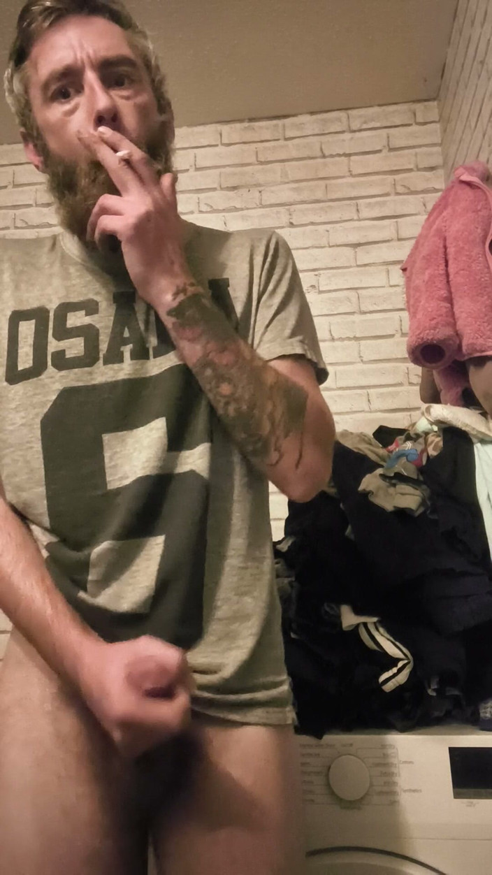 Smoking stoker: Big Hard Dick Wanking and Smoking