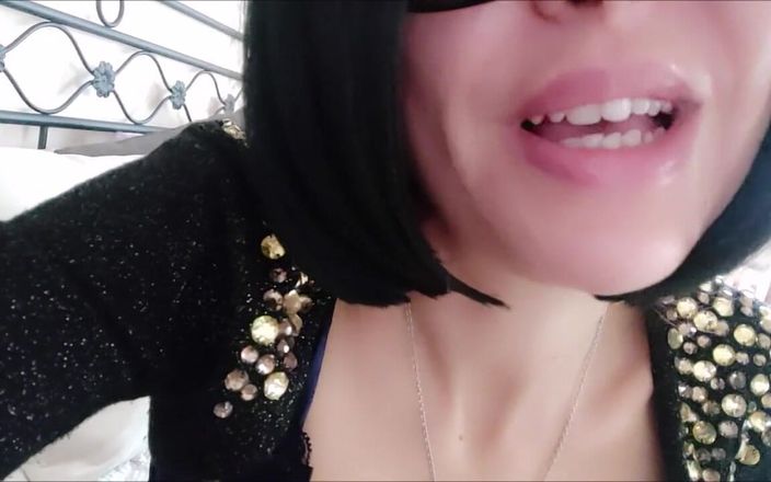 savannahamatoriale: Stiefzoon, je neukt mijn jurk met sperma! en nu?