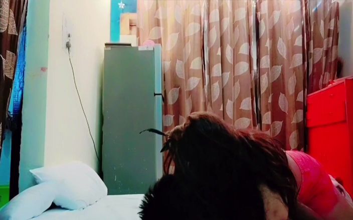 Ankita10000: Моя шлюшка жена занимается делами с владельцем моего дома