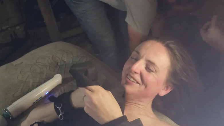 VinnyMacNDelilah: Wife Gets Double Teamed Cum on Face