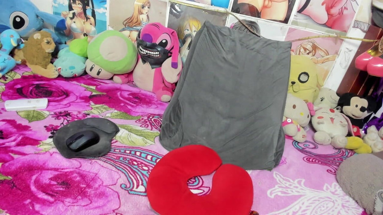 Ariana Unicorn: एक अच्छा मुर्गा खींचना