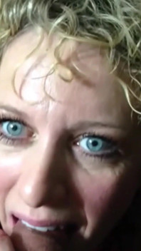 Curly Slut Blowjob