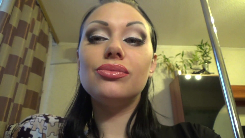 Goddess Misha Goldy: Gentle giantess swallow you alive