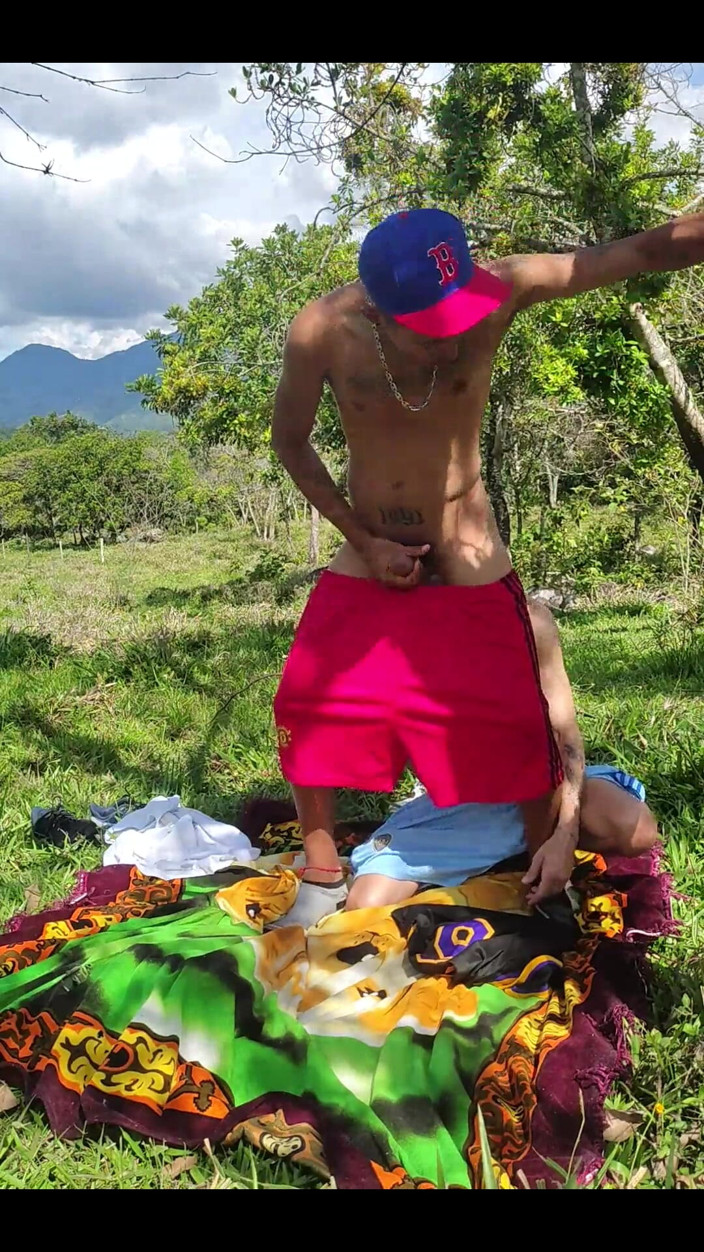 Skinny23cm: เย็ดตูด Heterosexual ในชนบท