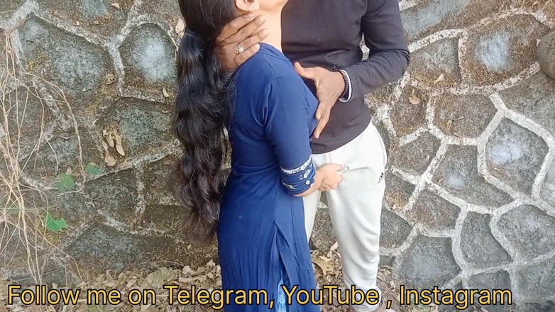 NikiRathod: Blowjob Sex Inside of Deep Jungle