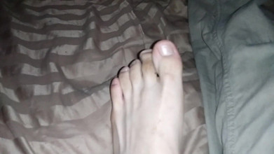 Officialztwink: Kaki Kembar Muda Diminta