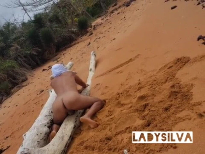 Ladysilvas: Ladysilva Naked on the Beach with a Lot of Horny...