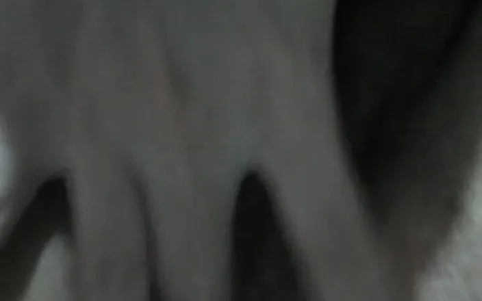 Karly: Pussy Play