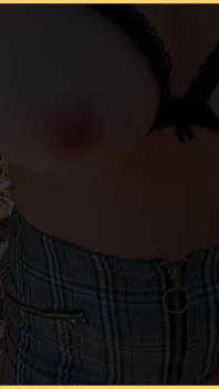 완벽한 젖탱이를 따먹는 마누라