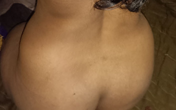 Queen4desi: Glory Awek Seksi Pantat Seksi Sudut pandangan dekat gaya doggy...