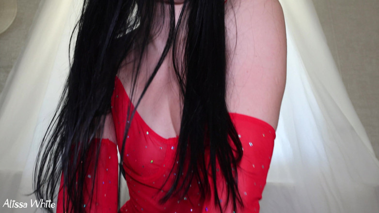 Alissa White: ลองชุดชั้นในเซ็กซี่ของฉันเพื่อคุณ! พยายามอย่าน้ําแตก