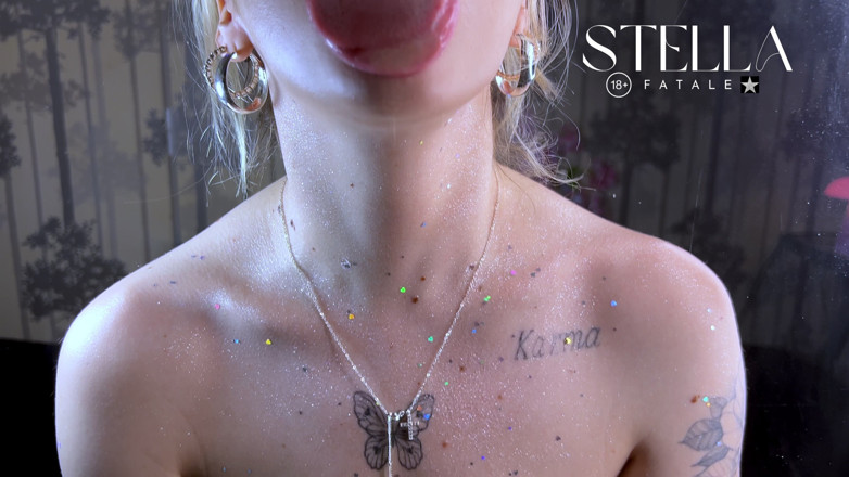 Stellafatale: Fetish Lidah 5 Minit Menjilat Kaca Tanpa Henti - Rakaman Dekat