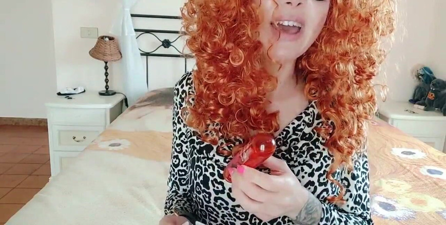 savannahamatoriale: Am găsit cutia ta de secrete, acum știe că faci sex