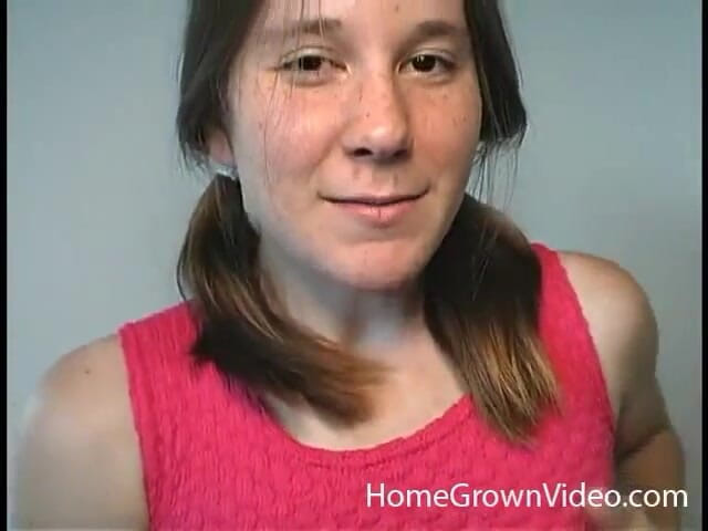 Homegrown Video: Alexia โดนแตกคาหีขนดก