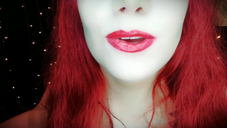 Scarlet Vixen: Exekutor ivy vás otráví svým polibkem (wmv)