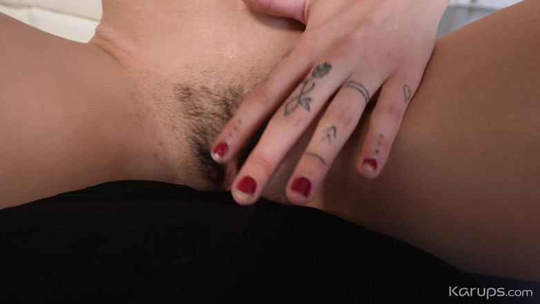 Karups Hometown Amateurs: Pengasuh kecil molek 18 tahun dapat tip batang besar untuk kerja...