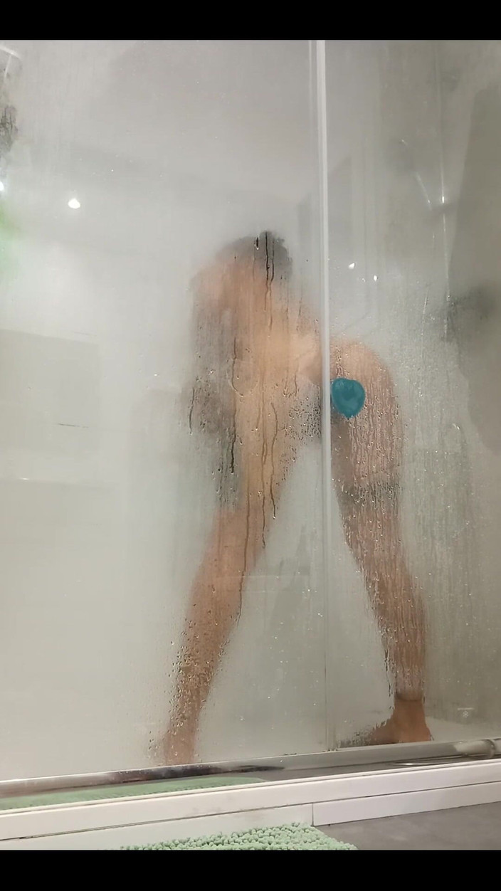 FayahGirl: Goditi una doccia di 10 minuti con me