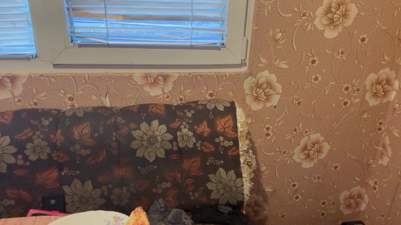 Putarankahotmilf: भोजन और बड़ा पेट बुत, बर्पिंग, पादना