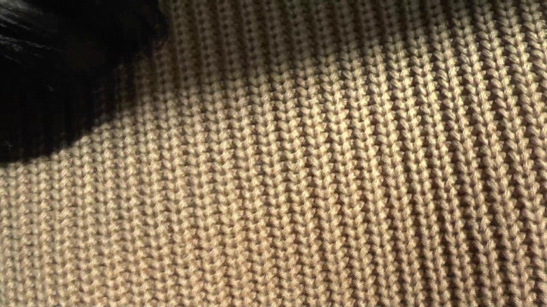 Lady Victoria Valente: Spruzza sul mio maglione! Lady Victoria Valente con un grosso...