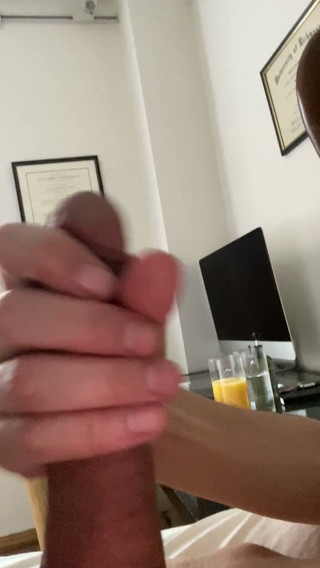 NYCTopBoy9: Ejaculare verbală cu pulă monstruoasă