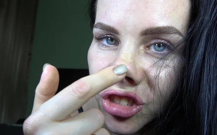 Anna Sky: Anna Shows Her Pig Nose and Humiliates a Tiny Dick