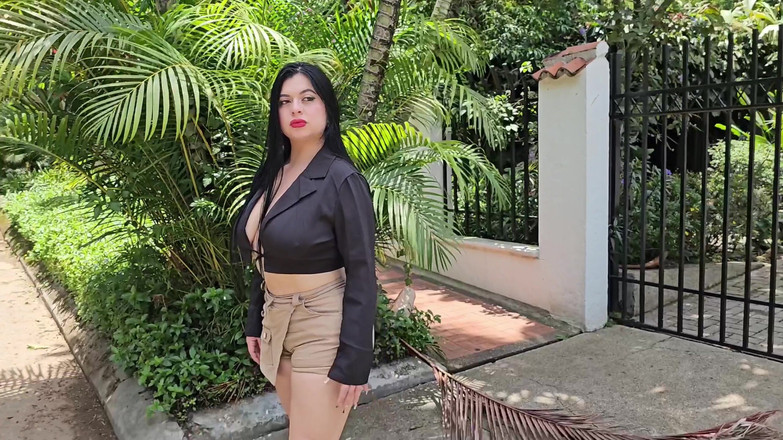 Antonella Jones: I Fuck Prepaid Without a Condom Until I Go Inside,...