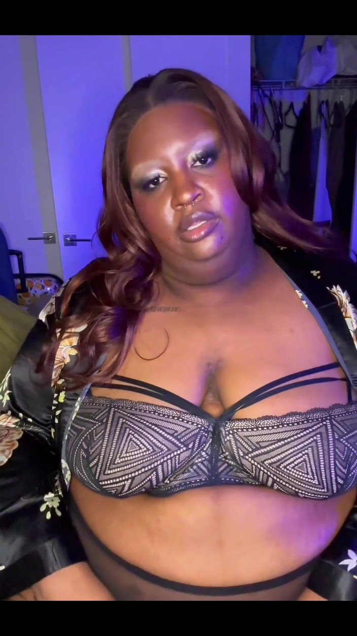 Monique Starr: Monique Starr ile Lusty Lore