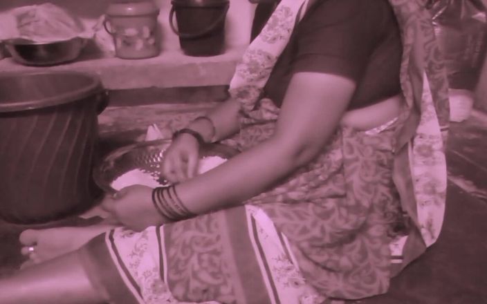 Priyanka314: बॉय फ्रेंड के लंड में देसी पत्नी हैण्डजॉब